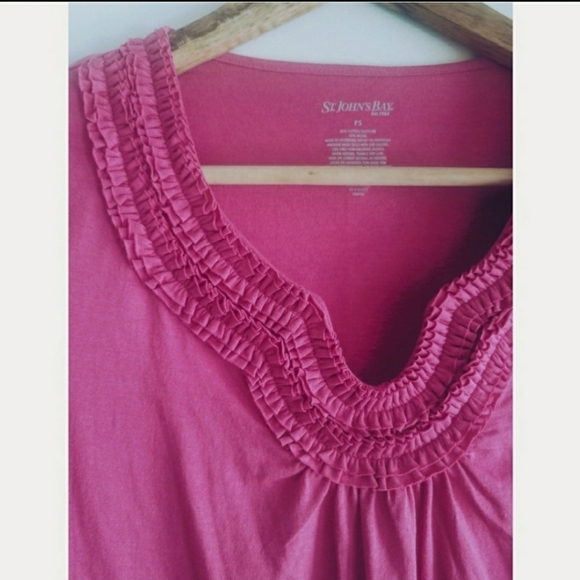 Ruffled Neckline Short Sleeve T Shirt Blouse Top - Picture 5 of 5